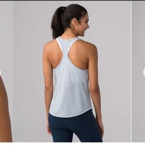 Lululemon Long Distance Tank light blue, Size 4